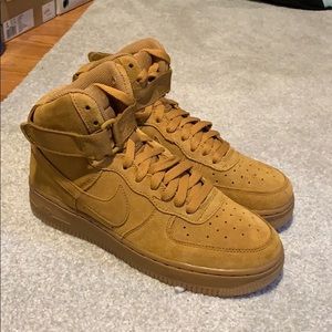 Nike High Air Force 1’s